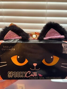 Spooky cat plush black spa headband